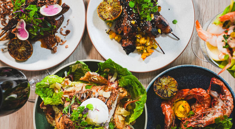 Seafood Banquet at Poppies Southbank For 2 Seafood Banquet at Poppies Southbank For 2