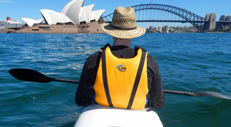 Sydney Harbour Kayak Tour to Goat Island - 3.5 Hours