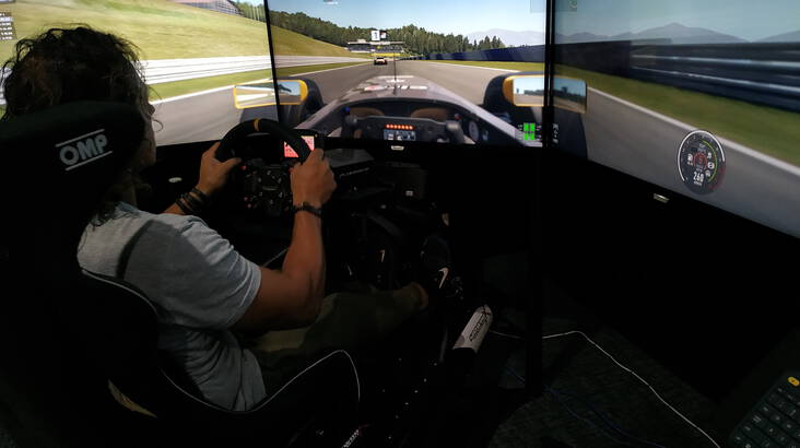 First Racing Simulator F1 Racing Simulation Experience - 1 Hour